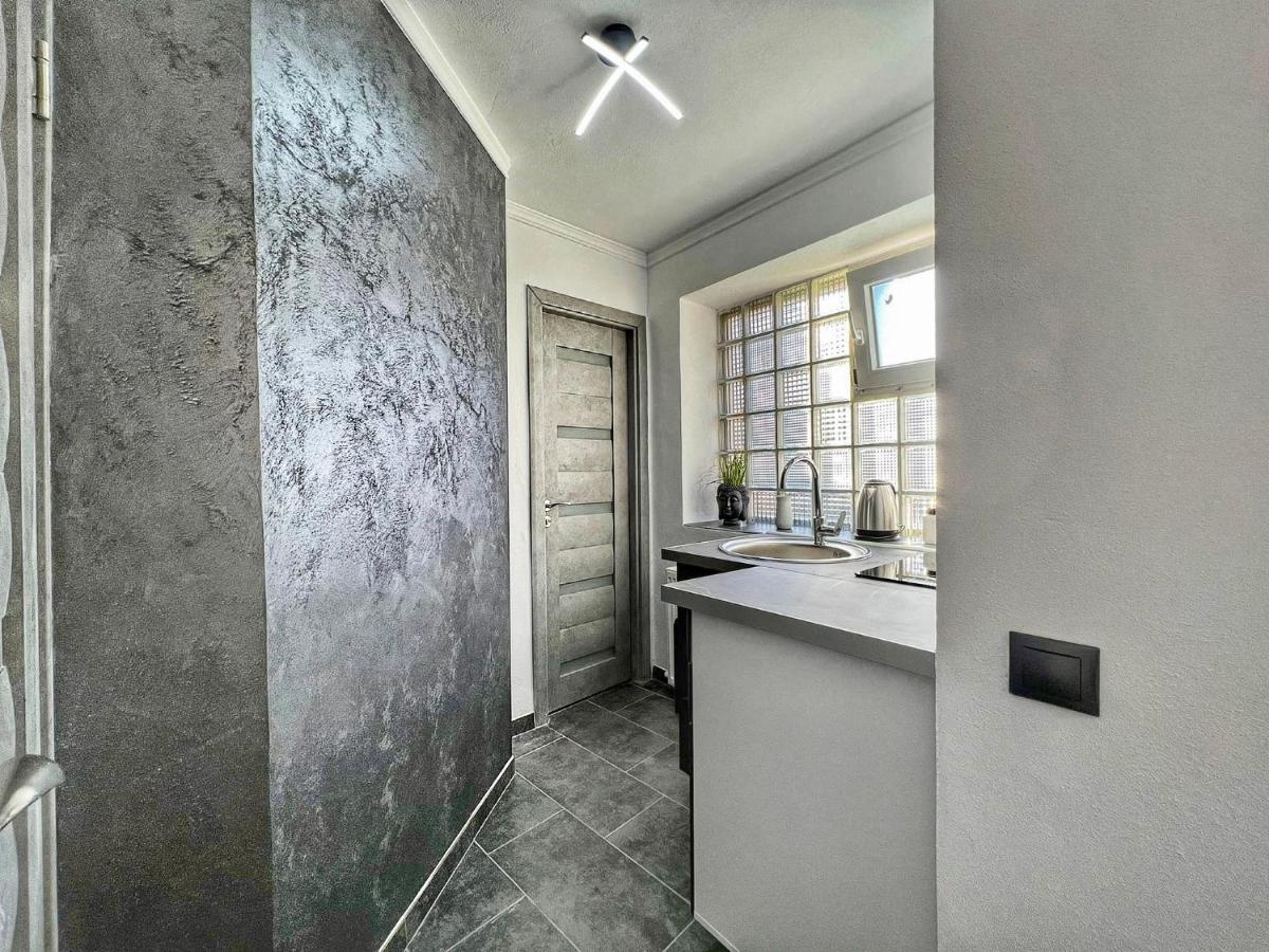 Luxor Ultra-Central Apartments ซีบิว ภายนอก รูปภาพ