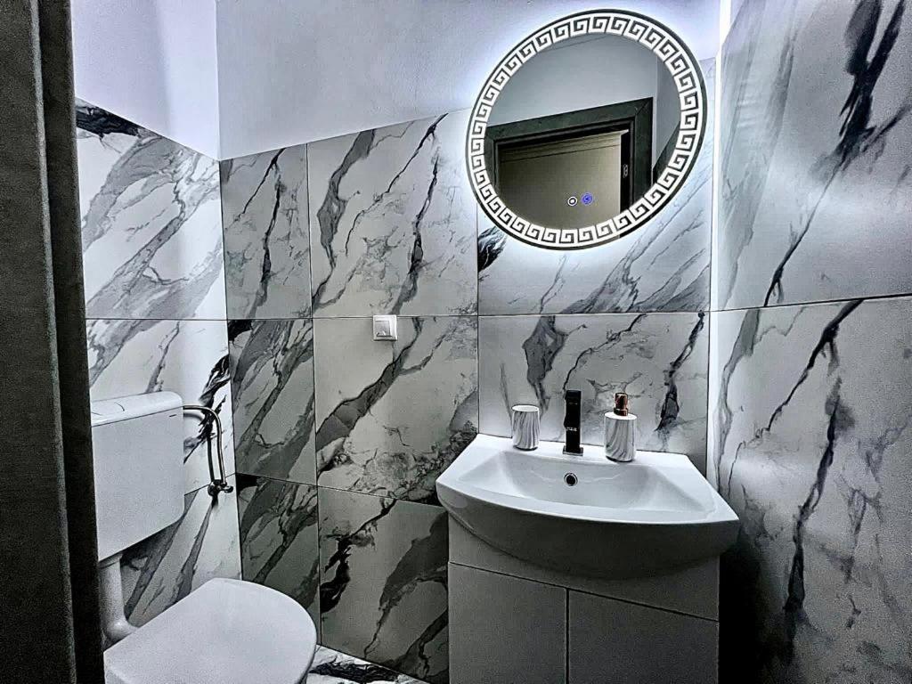Luxor Ultra-Central Apartments ซีบิว ภายนอก รูปภาพ